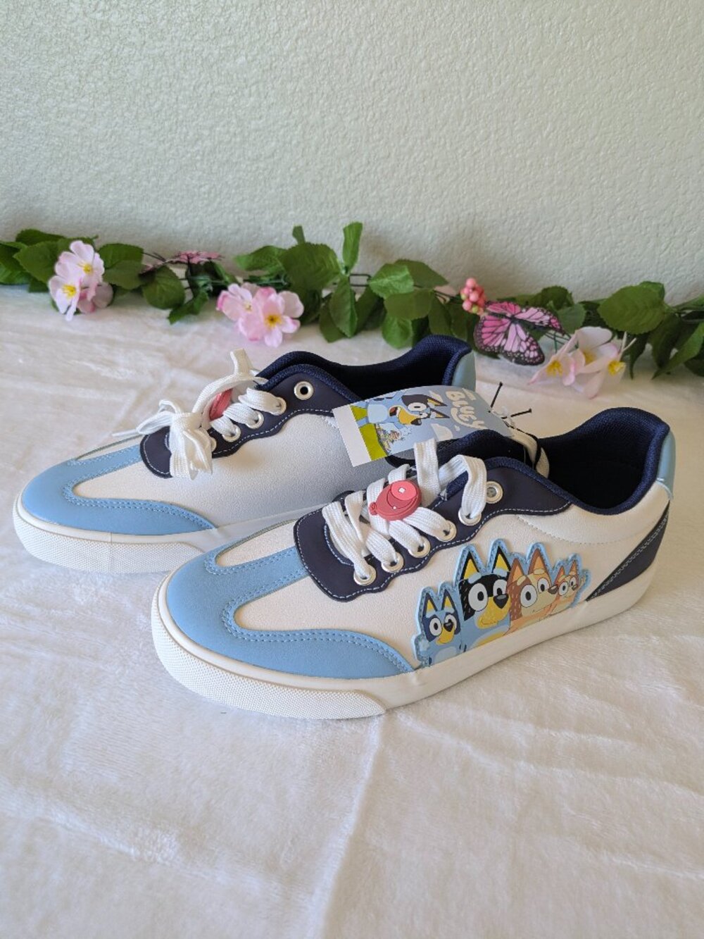 Bluey Womens Low Top Sneakers - NWT